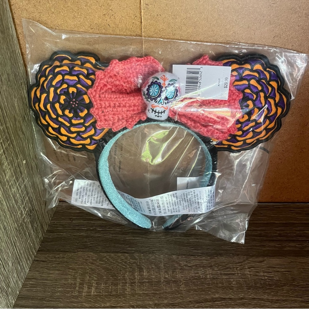 Disney Parks Coco Crochet Dia De Los Muertos Minnie Mouse Ears Headband NWT